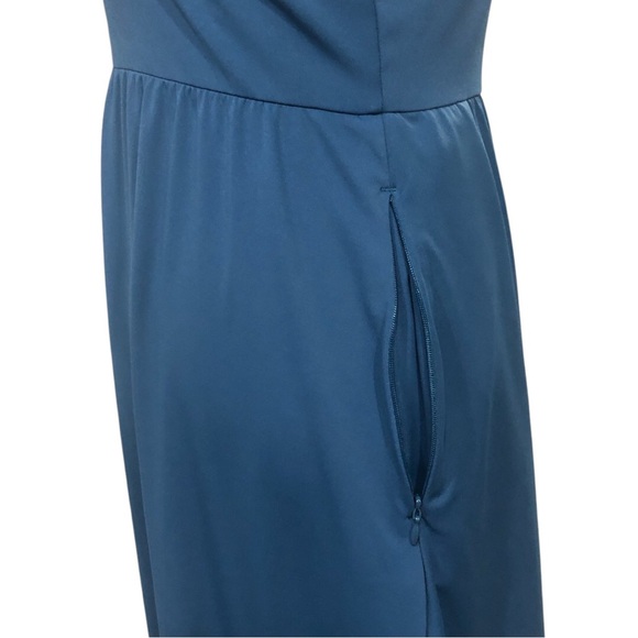 🌟Athletic Dress with Built in Shorts & Bra Adjustable Straps🌟 - Picture 9 of 14